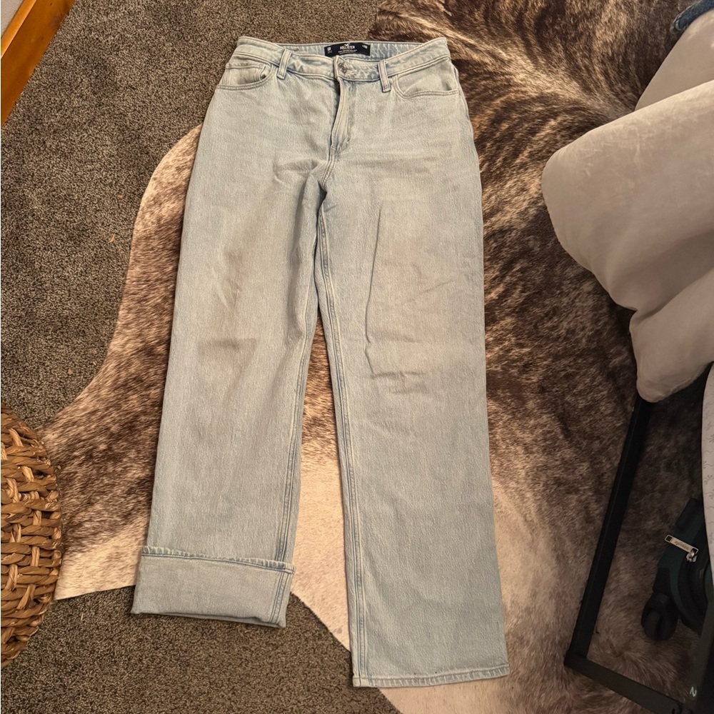 Hollister Ultra high-rise dad Jean